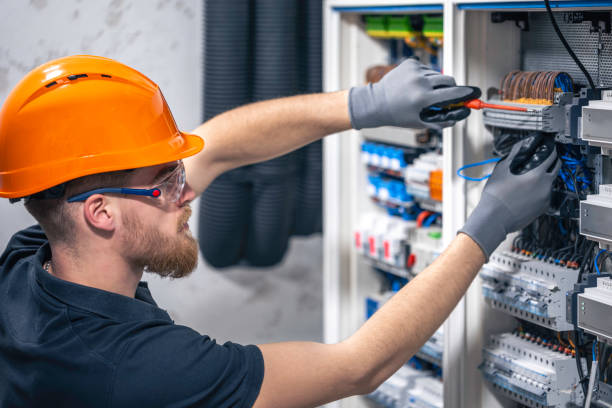 Best Licensed Electrician  in Mount Ida, AR
